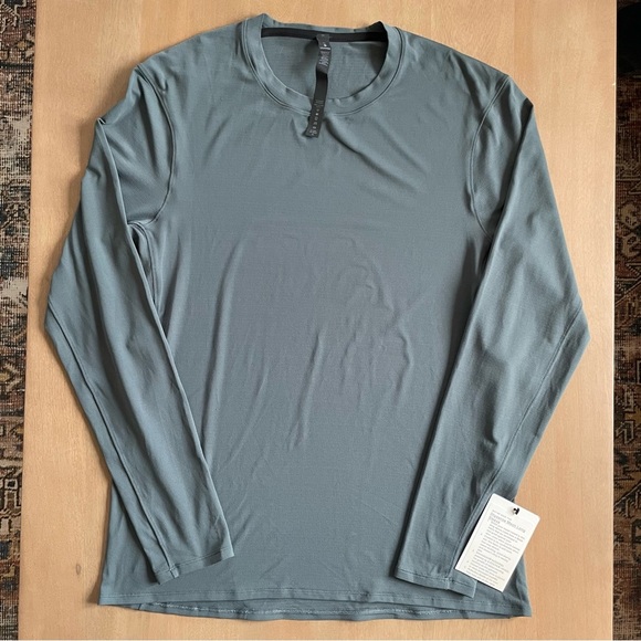 Lululemon Drysense Mesh Long Sleeve - Picture 4 of 12